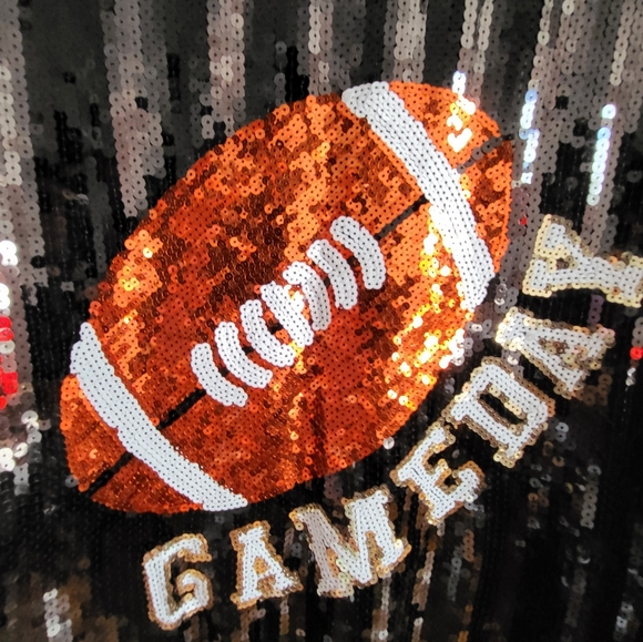 Main Strip BLACK SEQUINS FOOTBALL T SHIRT DRESS - Picture 3 of 7